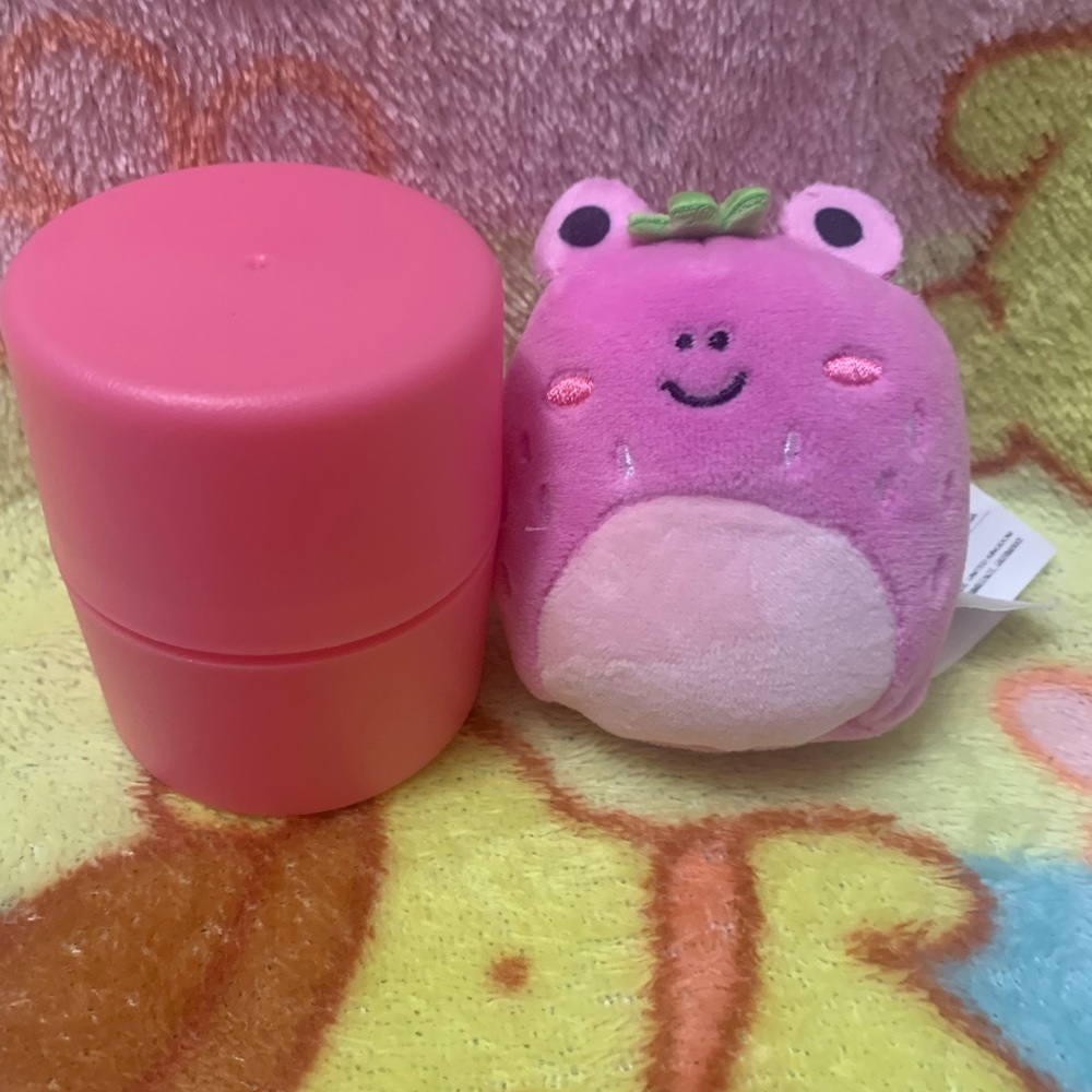 Adabelle the Strawberry Frog Micromallow